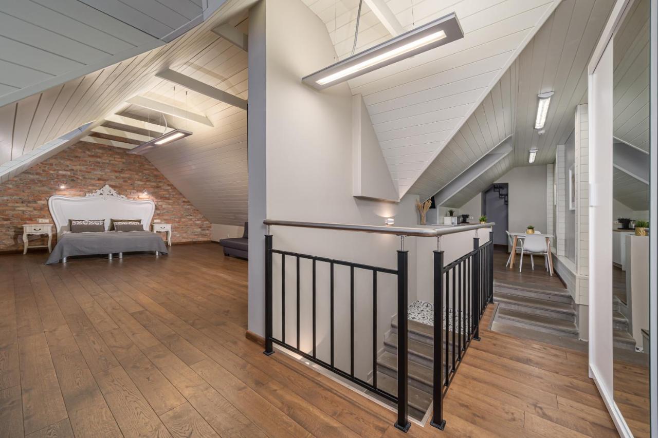 Enjoy Old Town Vibes In 1716 Laipu Residence With 4 Stylish Apartments And 1 Penthouse Riga Exterior photo